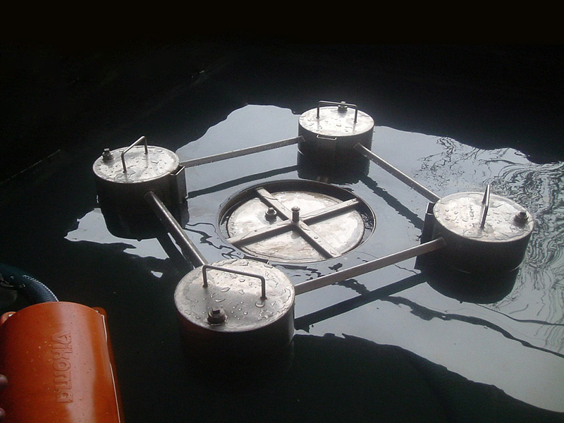 Intank Floating Oil Skimmers for Pollutants Vikoma